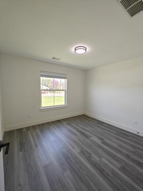 1321 Franklin Ave - Photo 6 of 14