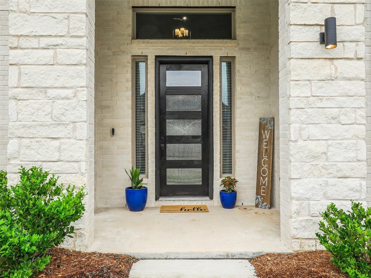 1201 Sweetleaf St - Photo 3 of 40