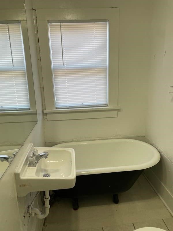 313 E College St - Photo 6 of 10