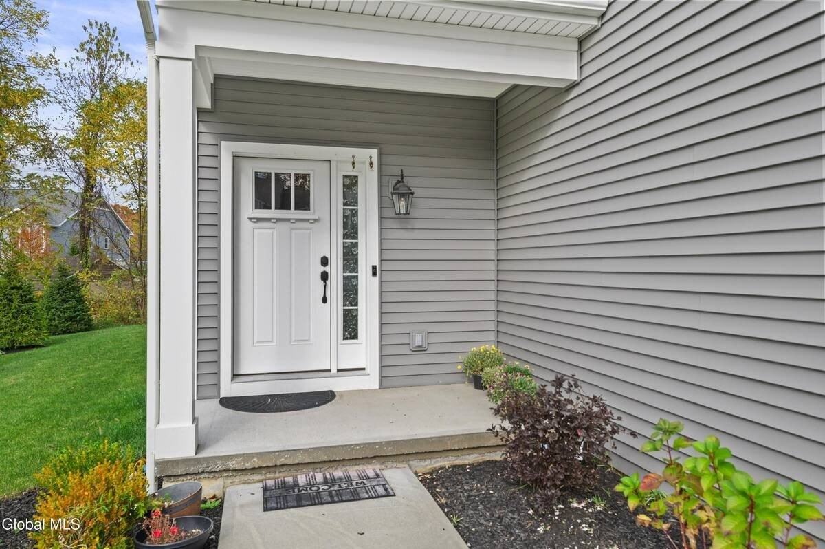 14A Idared Ln - Photo 2 of 27