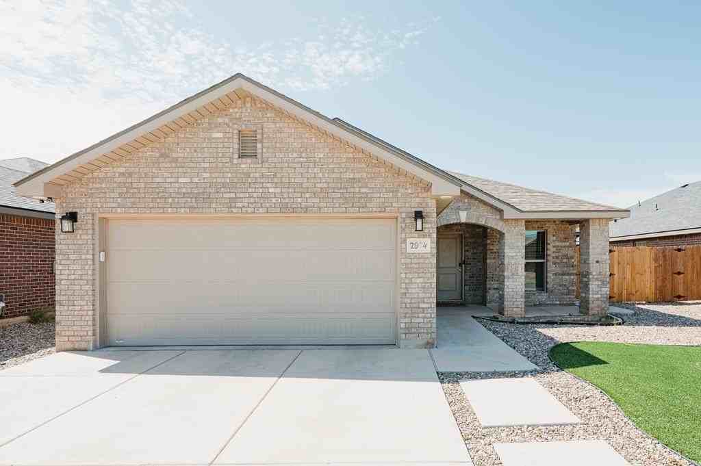 2904 Stagecoach Ct - Photo 2 of 14