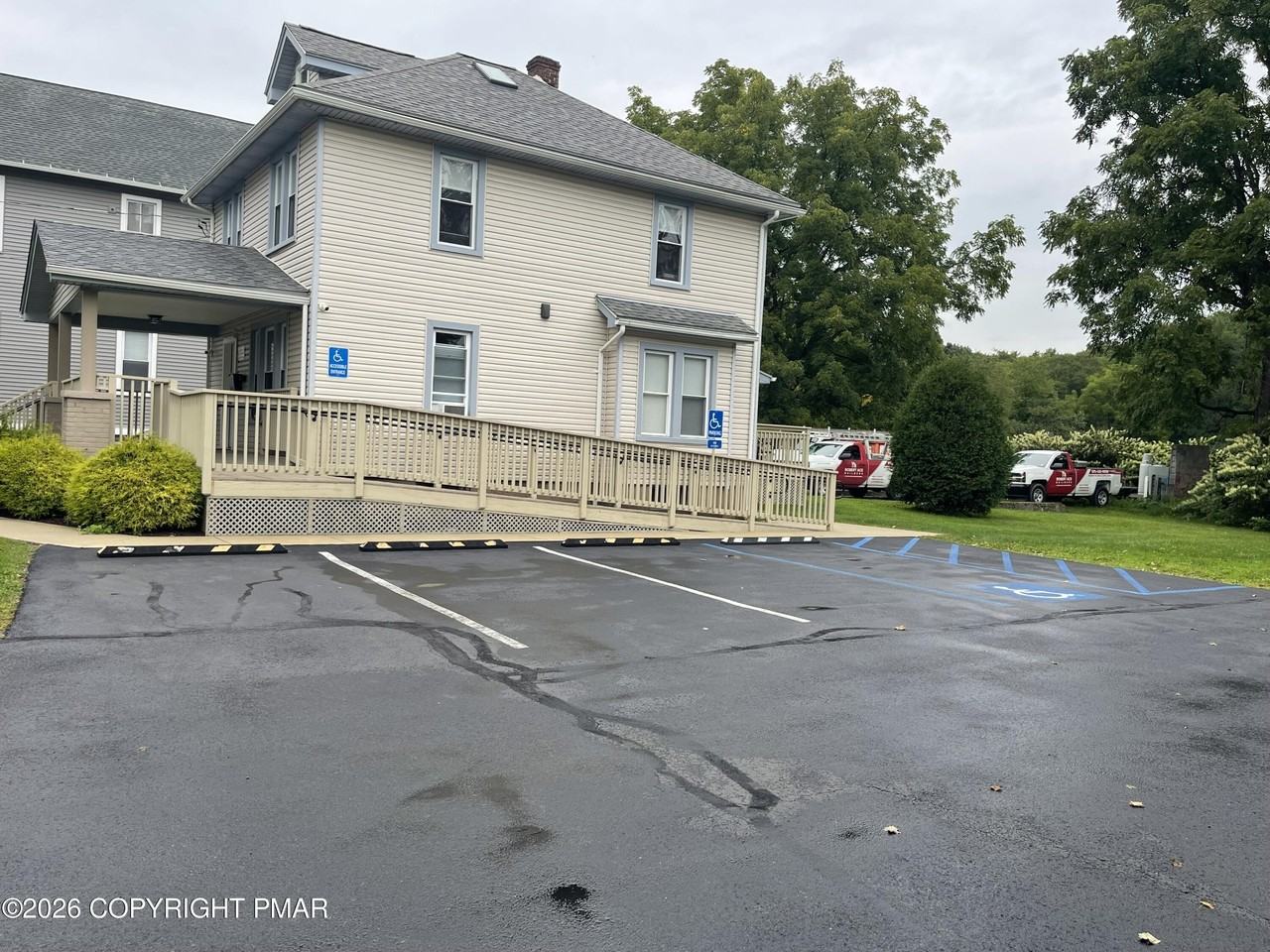 220 Learn Rd - Photo 6 of 27