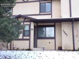 featured image of 1297 Vondelpark Dr #B