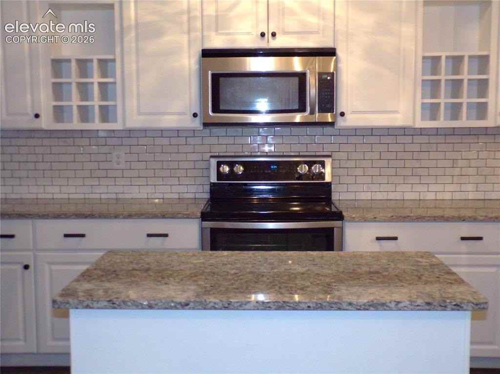 1297 Vondelpark Dr #B - Photo 6 of 14