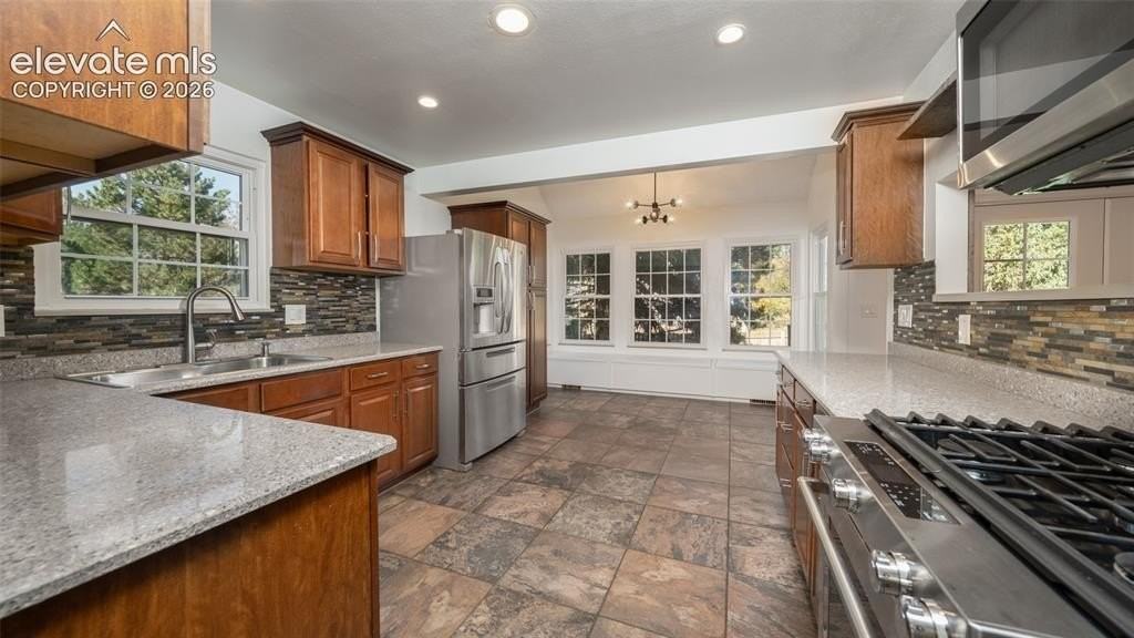 540 Grey Eagle Dr - Photo 4 of 24