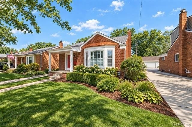 1581 Cheltenham Rd - Photo 2 of 31
