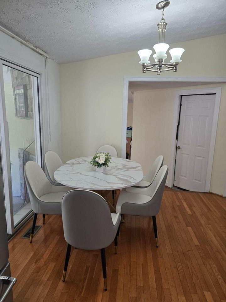Briarwood Ct - Photo 4 of 14