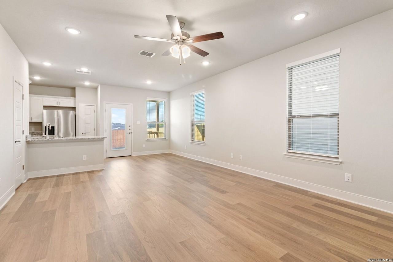12340 Montgomery Frst #102 - Photo 4 of 16