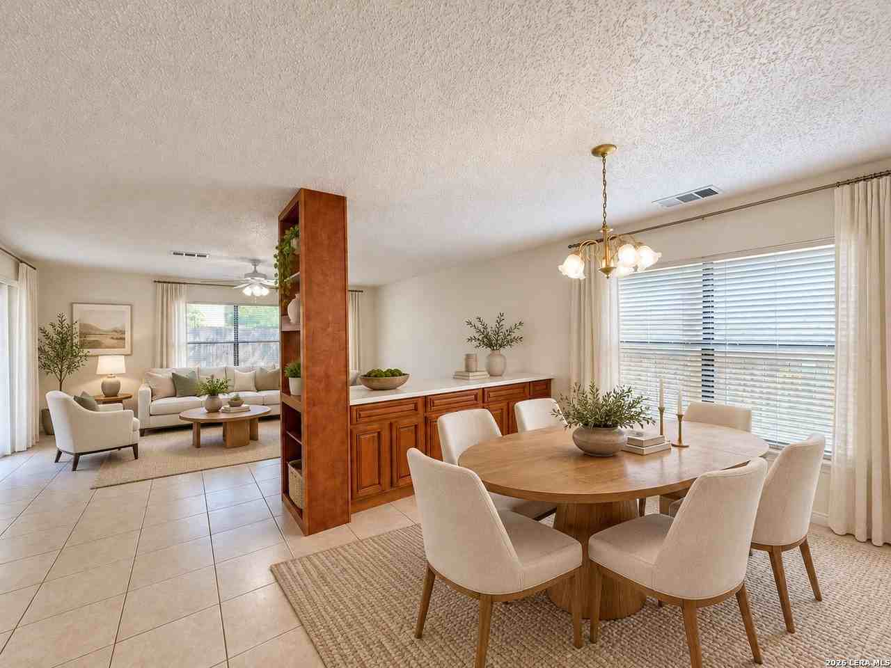 4927 Kenton Lk - Photo 3 of 50