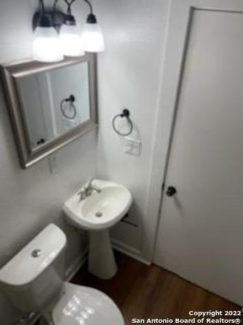 924 W Kings Hwy #2 - Photo 7 of 15