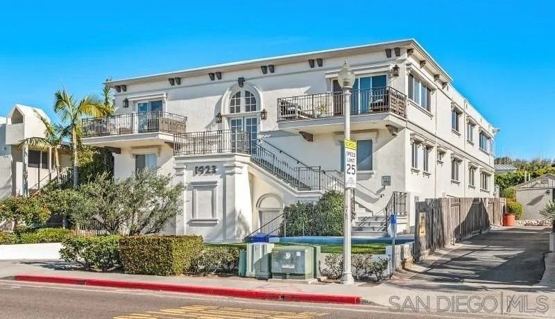 1923 San Elijo Ave #3 - Photo 2 of 36