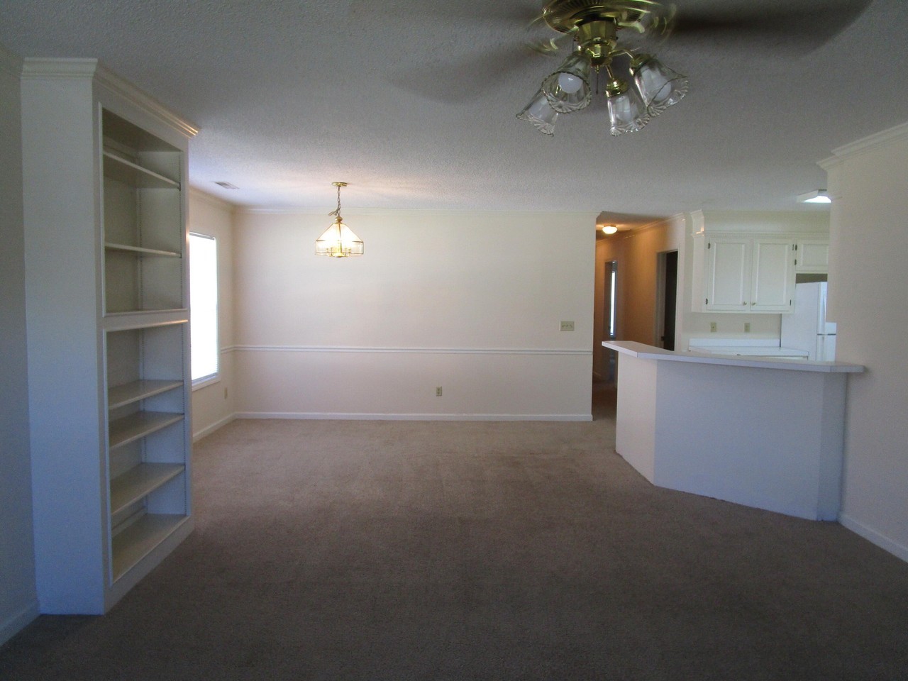 341 Wildwood Ave - Photo 5 of 22
