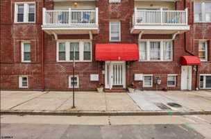 featured image of 2 S Montgomery Ave #B1
