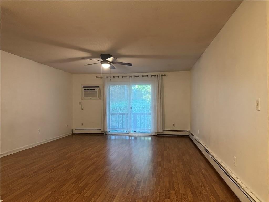 319 Privilege St #7 - Photo 4 of 19