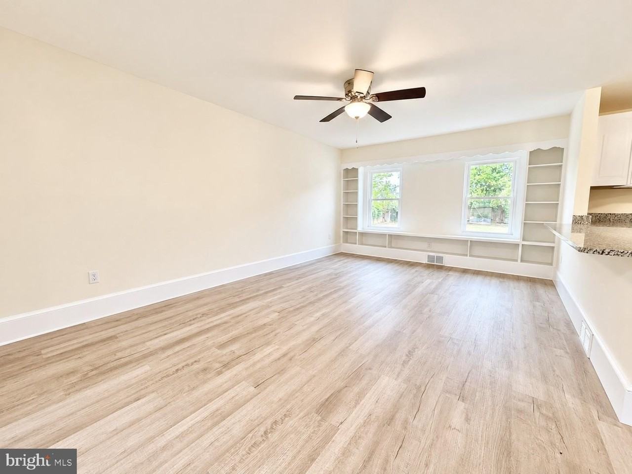5611 N Dupont Hwy - Photo 7 of 18