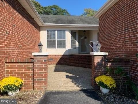 32841 E Riga Dr - Photo 3 of 40