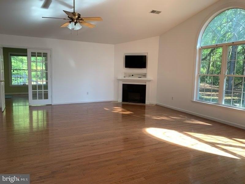 32841 E Riga Dr - Photo 4 of 40