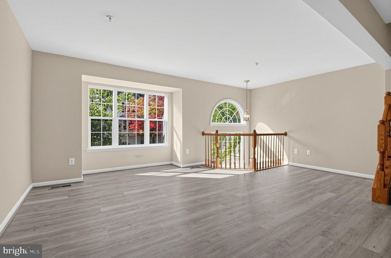 3020 Button Bush Ln - Photo 6 of 30