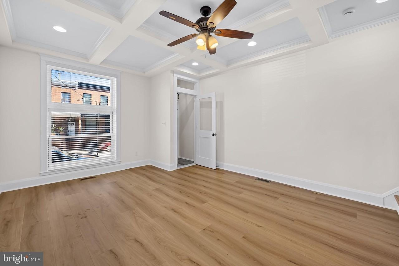 600 S Eaton St - Photo 4 of 34