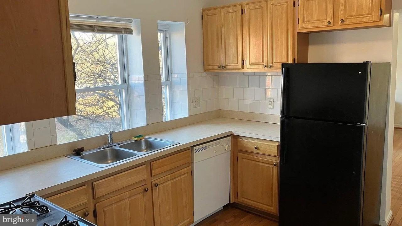 2 S Patterson Park Ave #2 - Photo 6 of 14