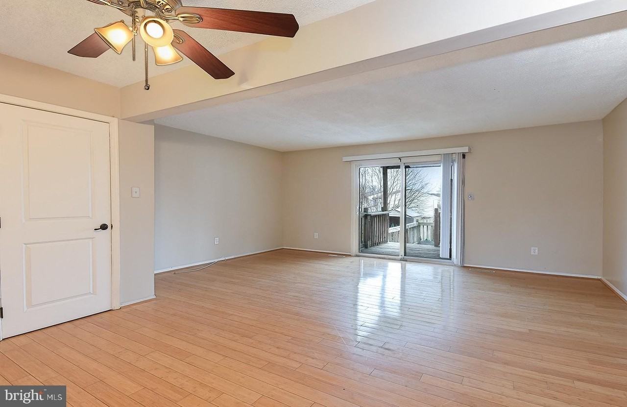 3939 Bayville Rd - Photo 3 of 39