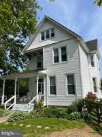 featured image of 83 E Broadway