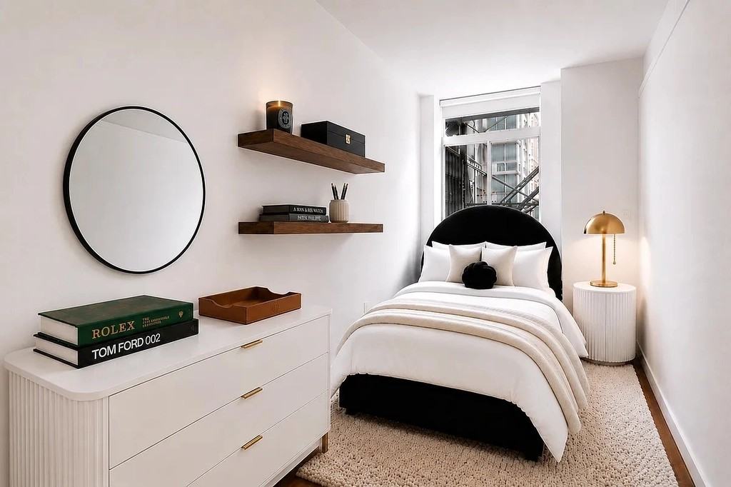 100 John Street #915 - Photo 3 of 8