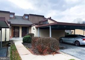 featured image of 11246 Snowflake Ct #B