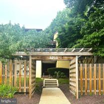 5715 Harpers Farm Rd #C - Photo 1 of 1