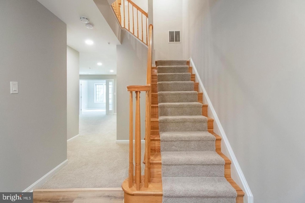 548 Winding Rose Dr - Photo 5 of 43