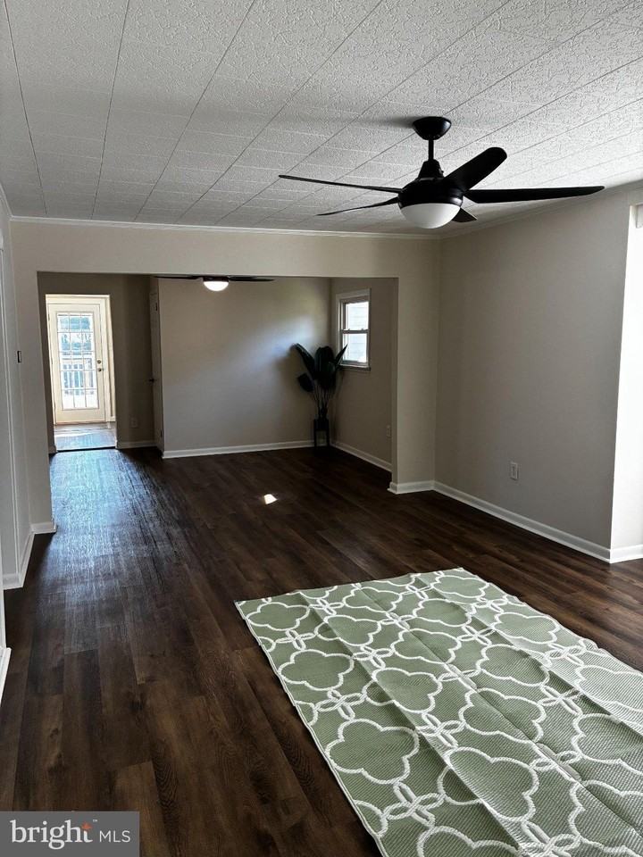 41 Andaloro Way - Photo 5 of 15
