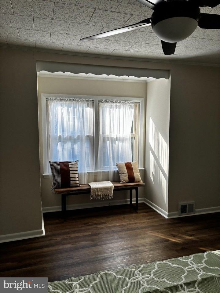 41 Andaloro Way - Photo 6 of 15