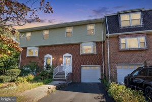 featured image of 30 Trafalgar Ct