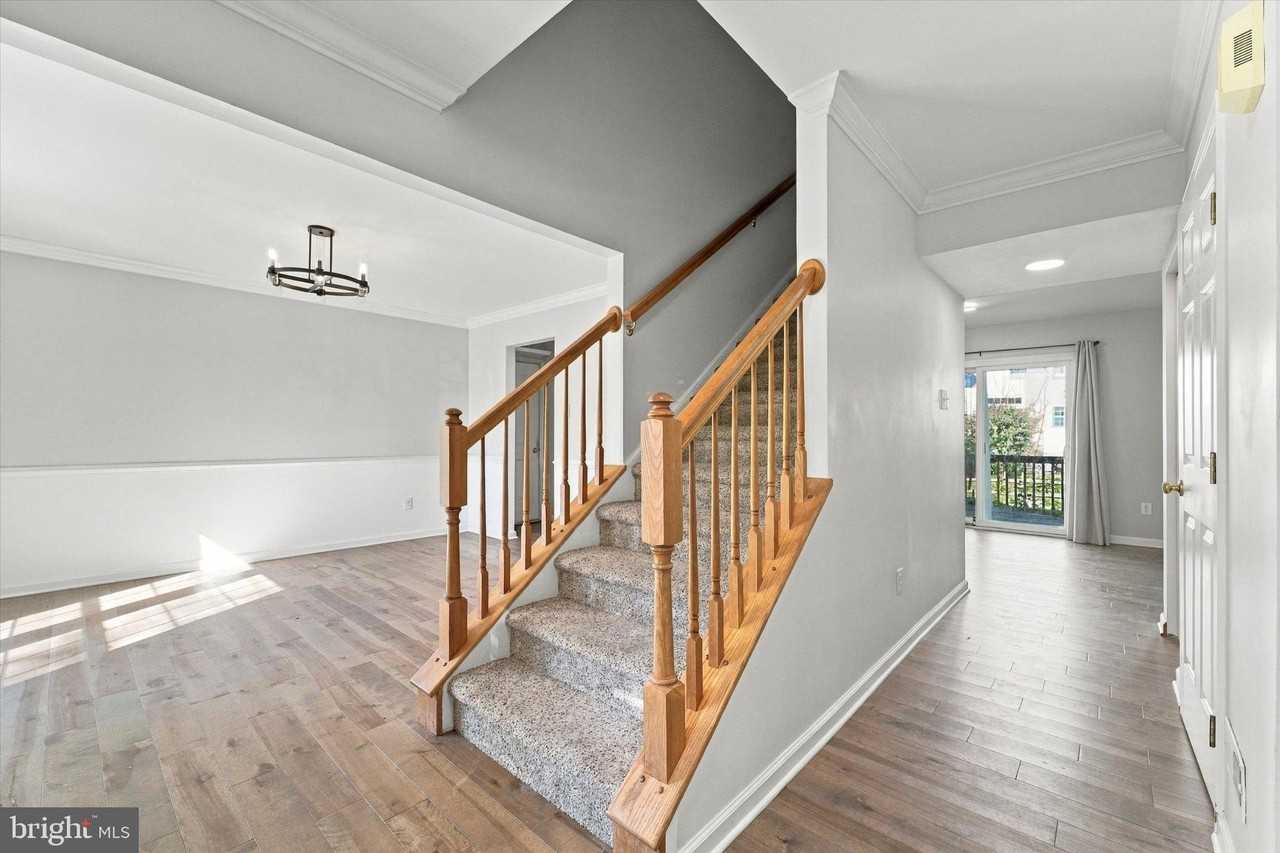 417 Winding Stream Rd - Photo 2 of 30