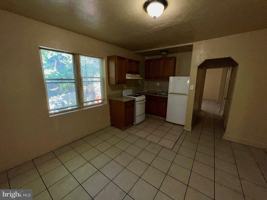 featured image of 4532 Greene St #5