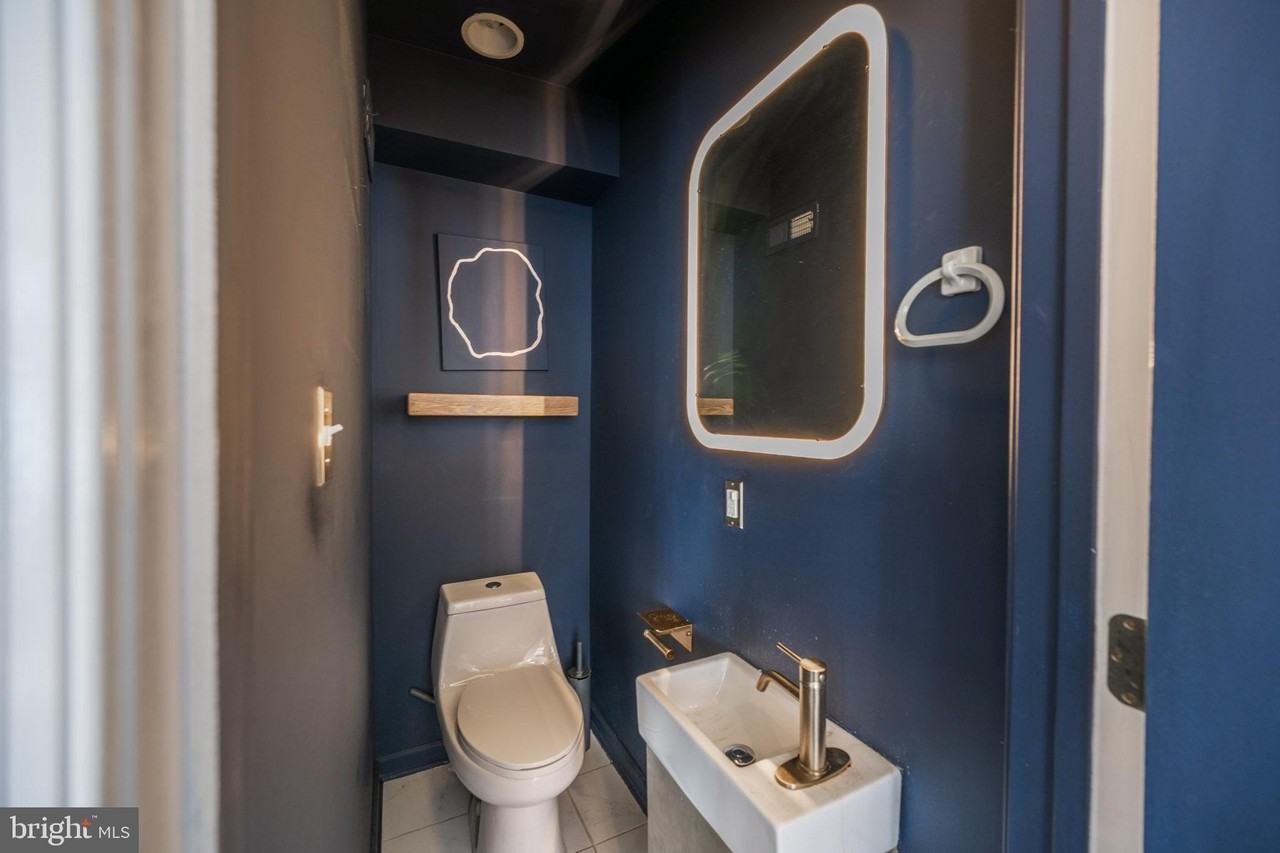 2417 Kimball St - Photo 5 of 27