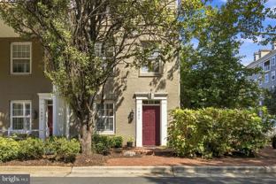 1401 Roundhouse Ln - Photo 1 of 1