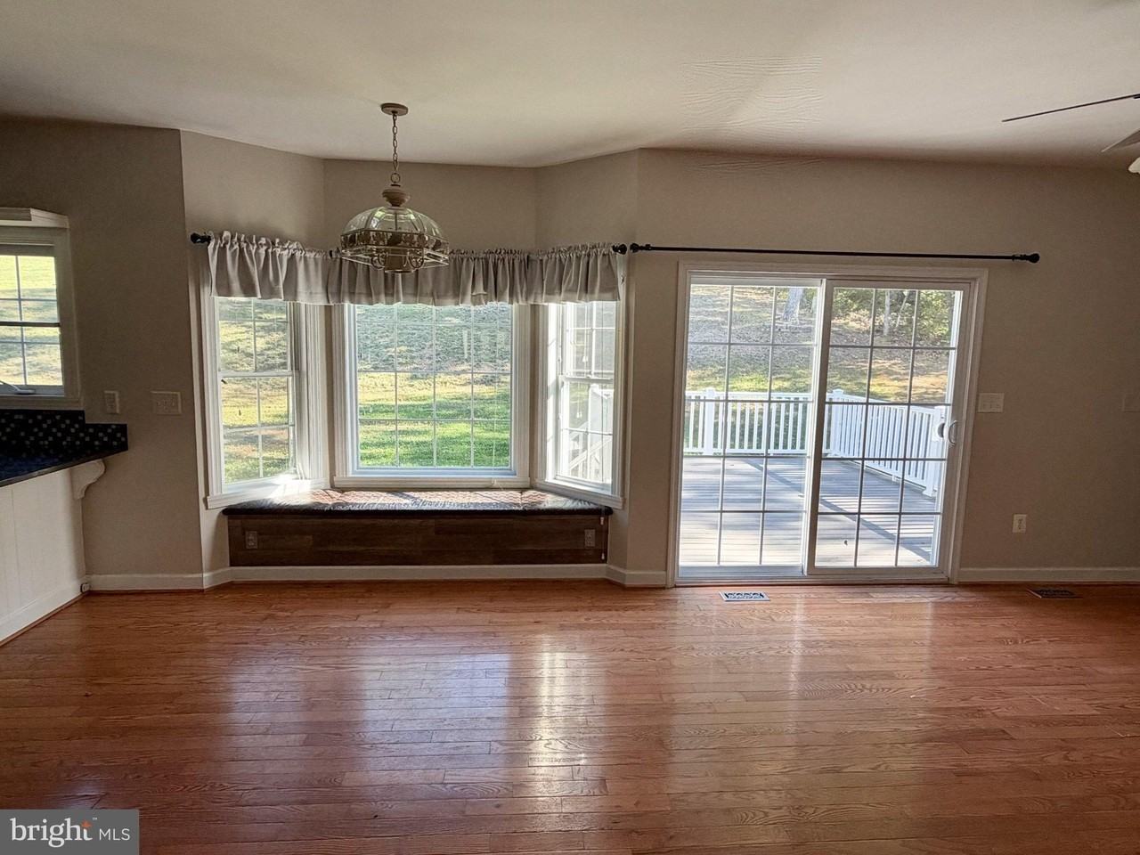 117 Glen Ridge Rd - Photo 6 of 33