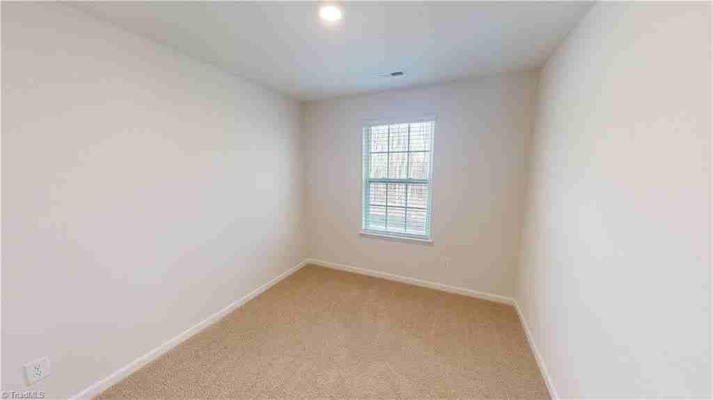 1139 Evelynnview Ln - Photo 7 of 11