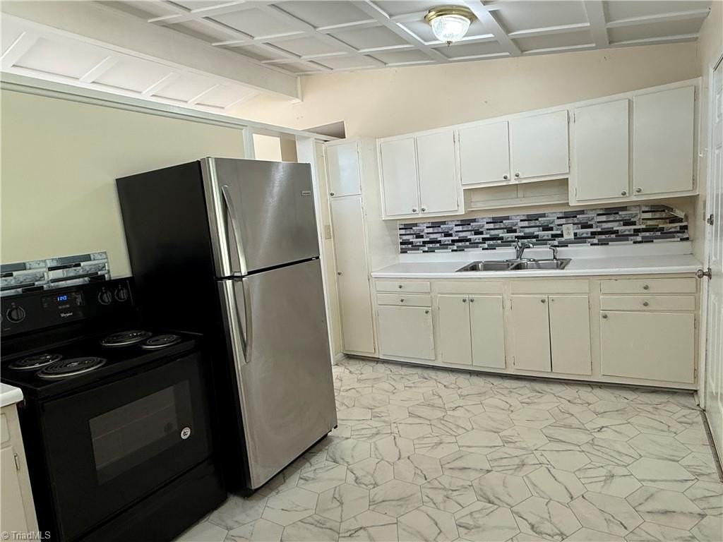 1318 Argonne Blvd - Photo 4 of 7