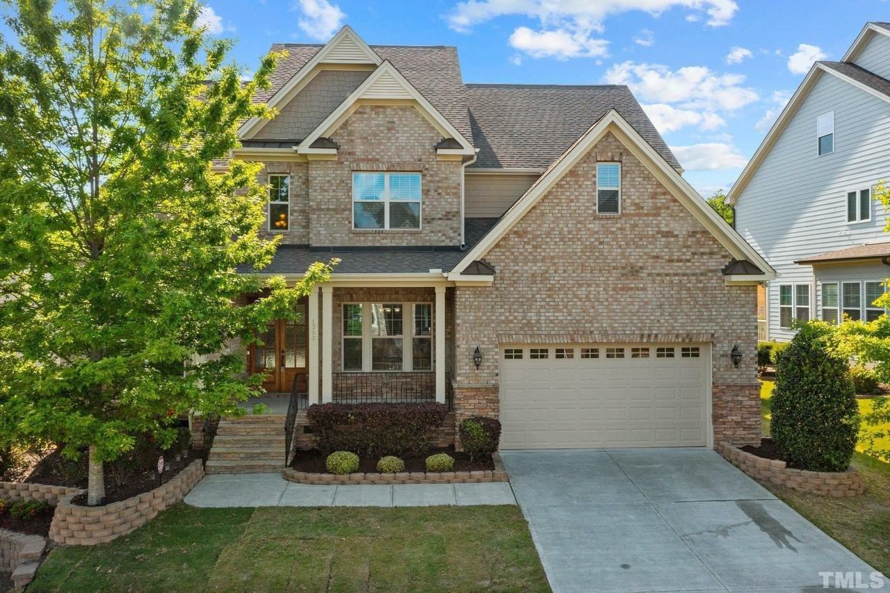 1352 Magnolia Bend Loop - Photo 3 of 50