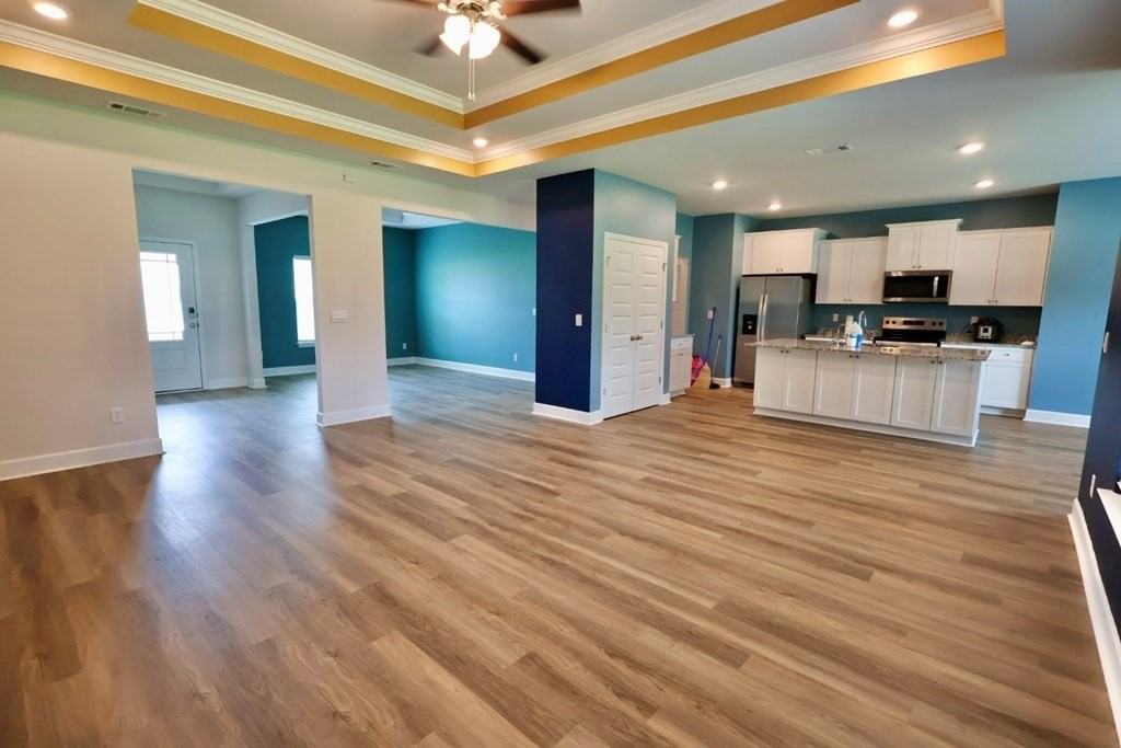 2017 Tottenham Dr - Photo 7 of 26