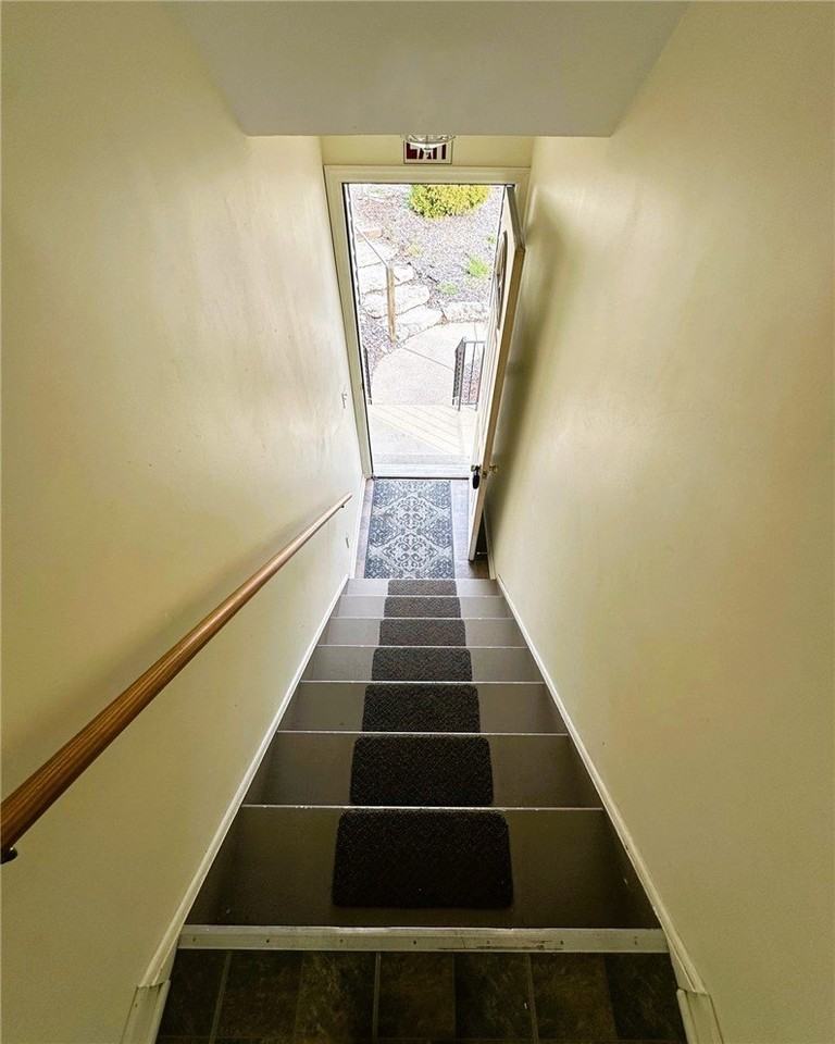 502 Duquesne Ave #3 - Photo 4 of 18