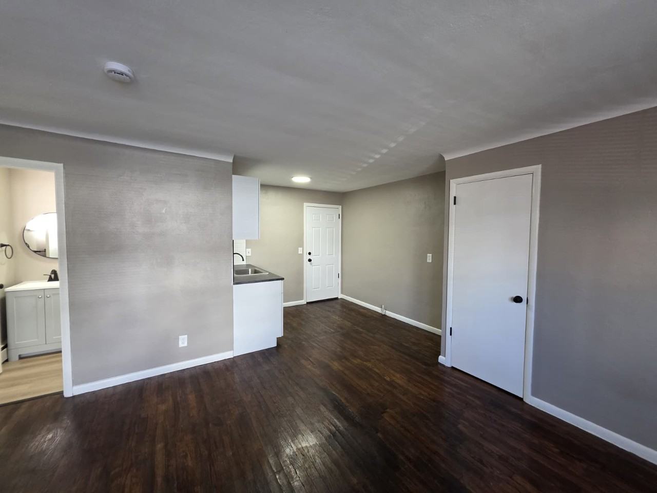 1815 Cleveland Ave #2 - Photo 2 of 10