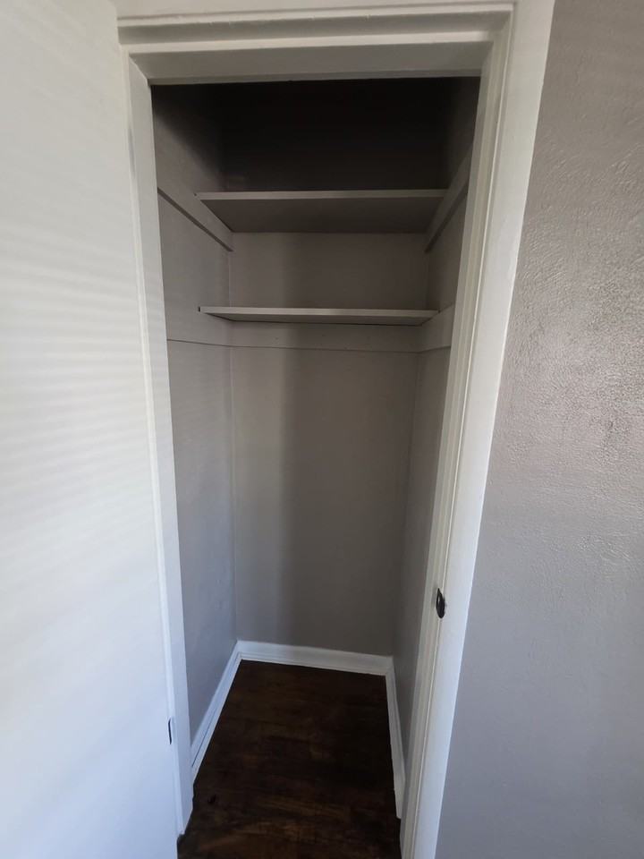1815 Cleveland Ave #2 - Photo 7 of 10