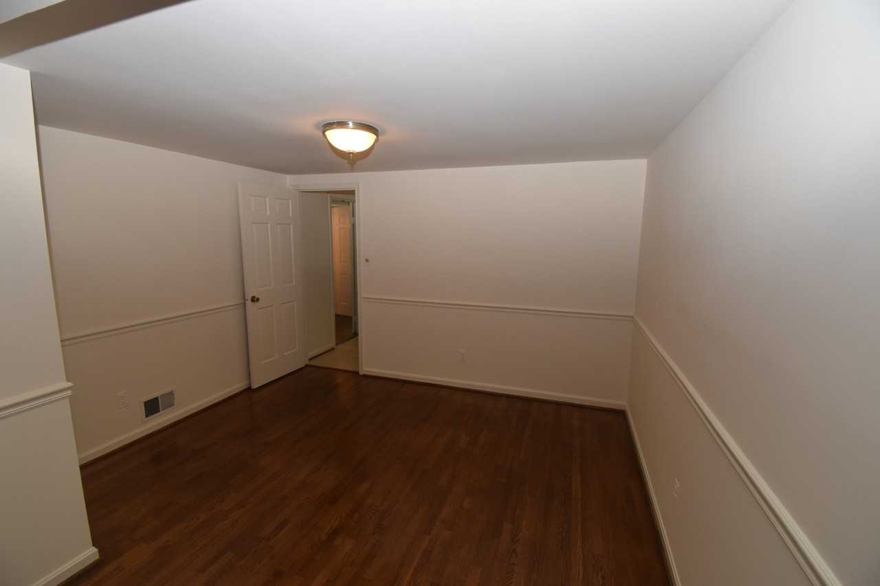 9255 Bailey Ln - Photo 4 of 22