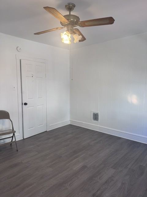 819 Pear St - Photo 3 of 8