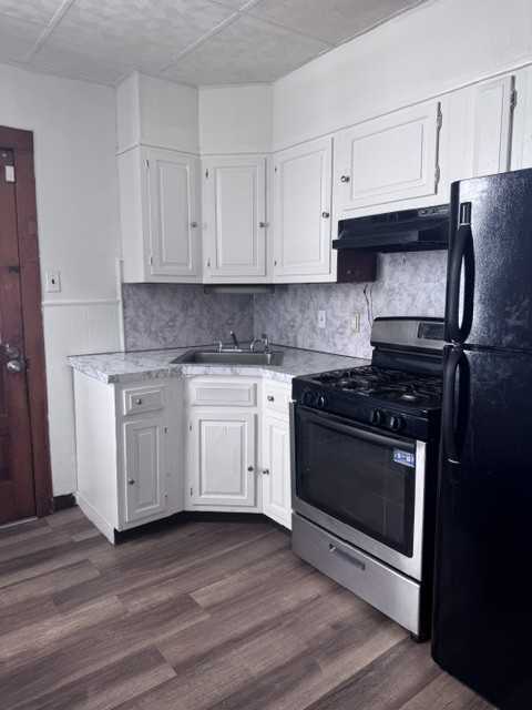 819 Pear St - Photo 5 of 8