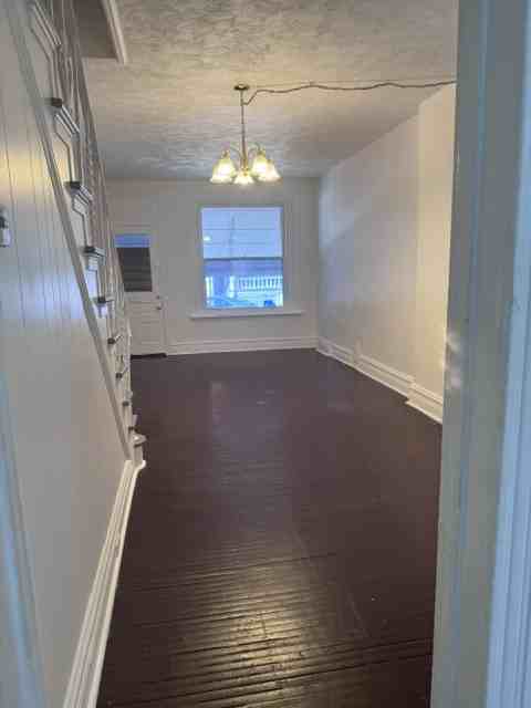 819 Pear St - Photo 7 of 8