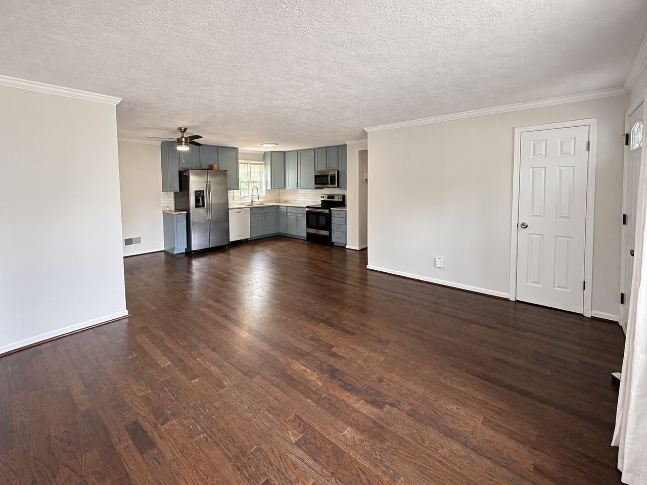 1024 Runell Rd - Photo 3 of 13